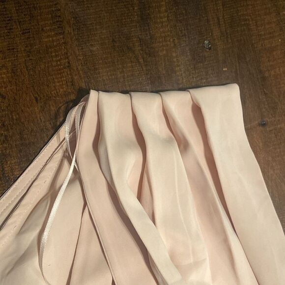 Ladies lulumari one shoulder blouse drape blush color size small - Picture 9 of 10